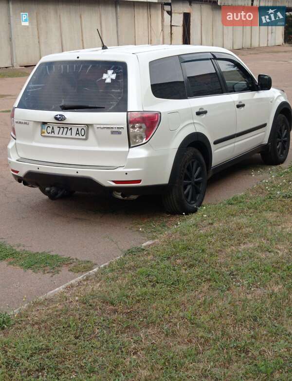 Внедорожник / Кроссовер Subaru Forester 2009 в Черкассах