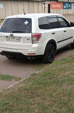 Внедорожник / Кроссовер Subaru Forester 2009 в 