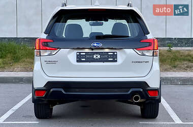 Внедорожник / Кроссовер Subaru Forester 2023 в 