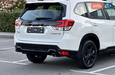 Внедорожник / Кроссовер Subaru Forester 2023 в 