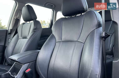 Внедорожник / Кроссовер Subaru Forester 2023 в 
