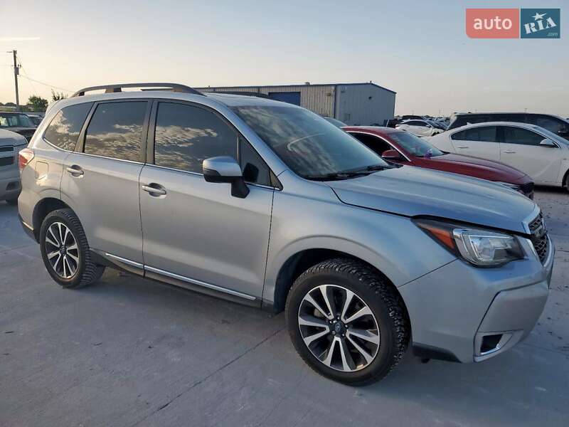 Внедорожник / Кроссовер Subaru Forester 2017 в Черкассах