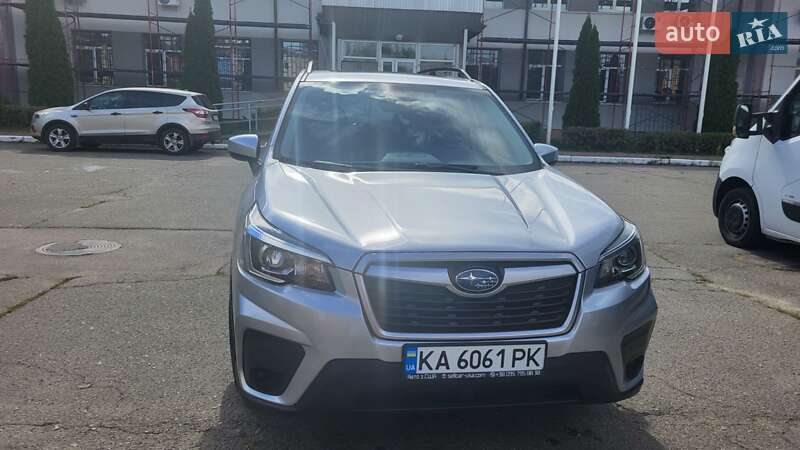 Внедорожник / Кроссовер Subaru Forester 2019 в Киеве