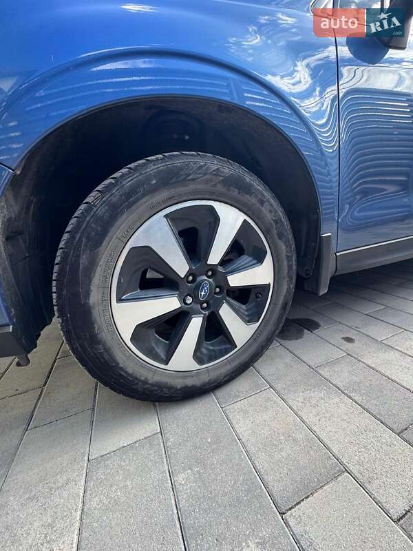 Внедорожник / Кроссовер Subaru Forester 2018 в Сумах