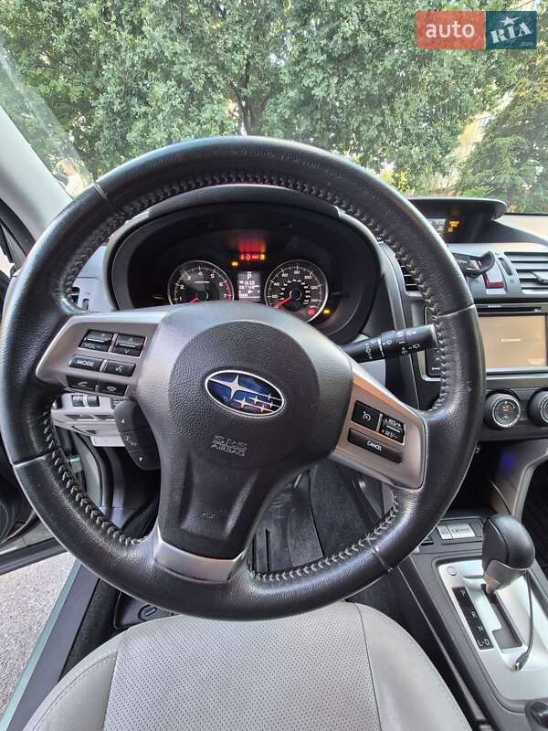 Внедорожник / Кроссовер Subaru Forester 2014 в Днепре