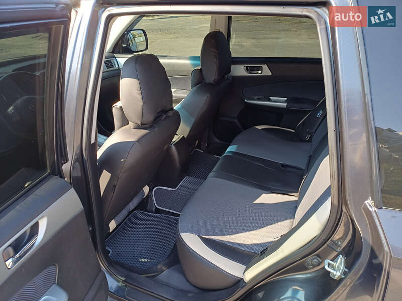 Внедорожник / Кроссовер Subaru Forester 2008 в Запорожье