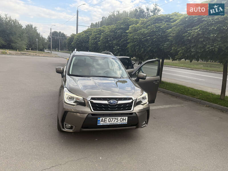 Внедорожник / Кроссовер Subaru Forester 2016 в Днепре