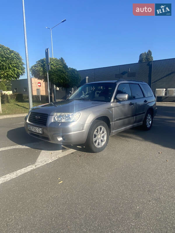 Внедорожник / Кроссовер Subaru Forester 2007 в Киеве