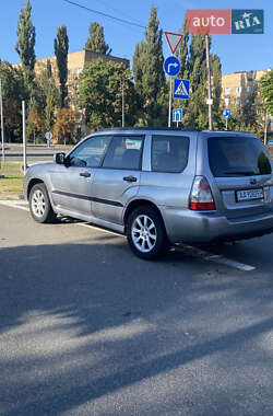 Внедорожник / Кроссовер Subaru Forester 2007 в 