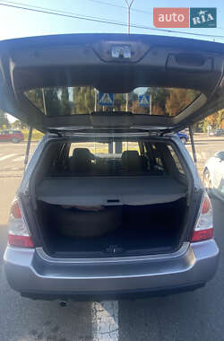 Внедорожник / Кроссовер Subaru Forester 2007 в 
