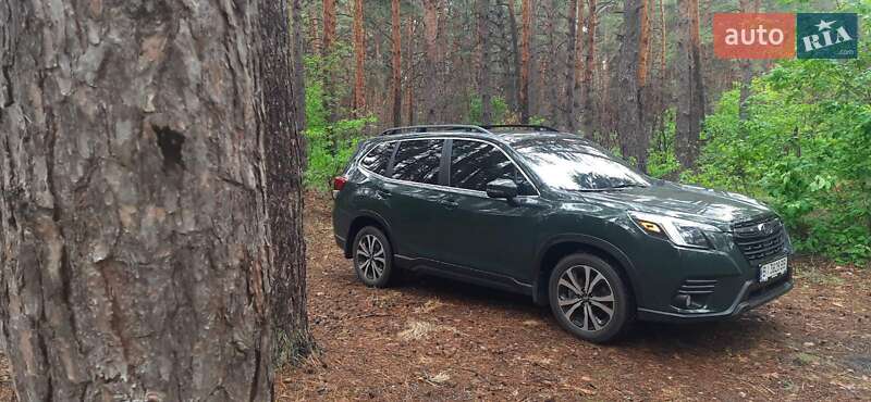 Внедорожник / Кроссовер Subaru Forester 2023 в Полтаве