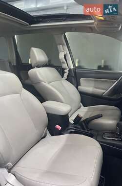 Внедорожник / Кроссовер Subaru Forester 2016 в 