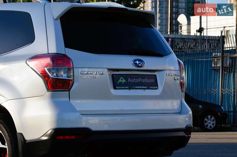 Внедорожник / Кроссовер Subaru Forester 2014 в Киеве