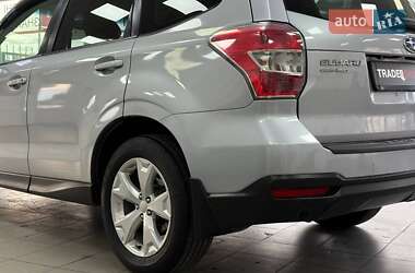 Внедорожник / Кроссовер Subaru Forester 2016 в 