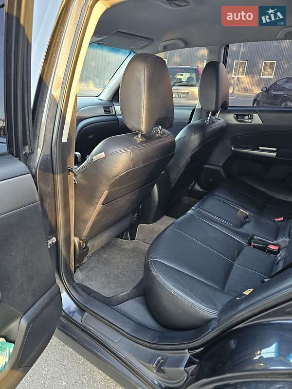 Внедорожник / Кроссовер Subaru Forester 2012 в Николаеве