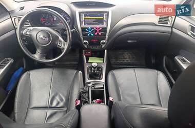 Внедорожник / Кроссовер Subaru Forester 2011 в 