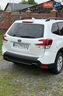 Внедорожник / Кроссовер Subaru Forester 2019 в 