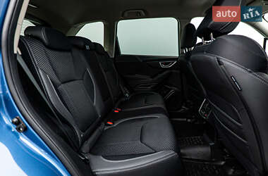 Внедорожник / Кроссовер Subaru Forester 2019 в 