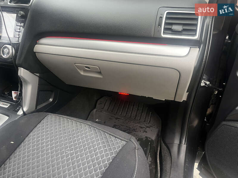 Внедорожник / Кроссовер Subaru Forester 2016 в Юрьевке