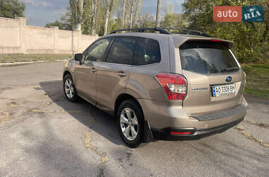 Внедорожник / Кроссовер Subaru Forester 2015 в 