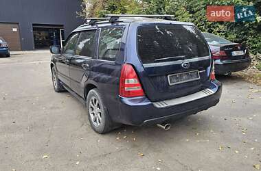Внедорожник / Кроссовер Subaru Forester 2005 в 