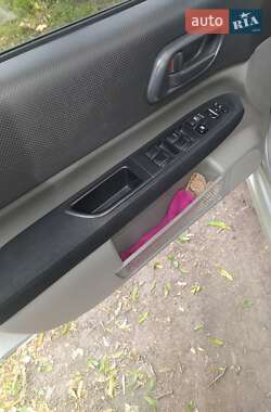 Внедорожник / Кроссовер Subaru Forester 2006 в 