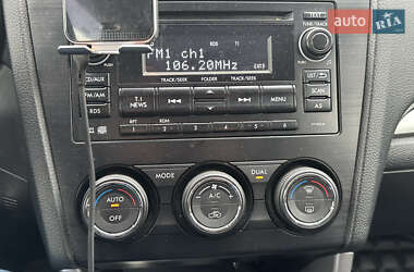 Внедорожник / Кроссовер Subaru Forester 2013 в 