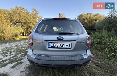 Внедорожник / Кроссовер Subaru Forester 2014 в 