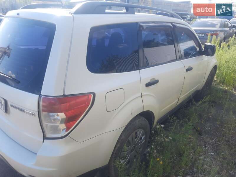 Позашляховик / Кросовер Subaru Forester 2010 в Дніпрі
