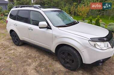 Позашляховик / Кросовер Subaru Forester 2008 в Києві