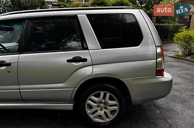 Внедорожник / Кроссовер Subaru Forester 2006 в 