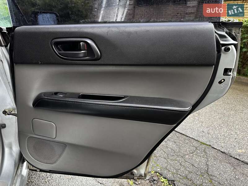 Позашляховик / Кросовер Subaru Forester 2006 в Києві