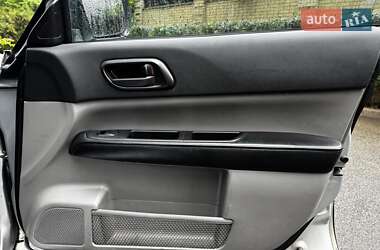 Внедорожник / Кроссовер Subaru Forester 2006 в 
