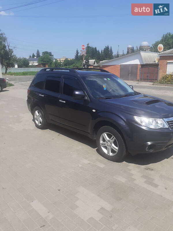 Внедорожник / Кроссовер Subaru Forester 2011 в Ахтырке