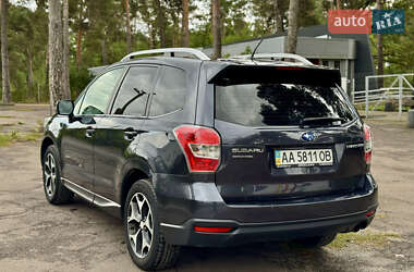 Внедорожник / Кроссовер Subaru Forester 2013 в 