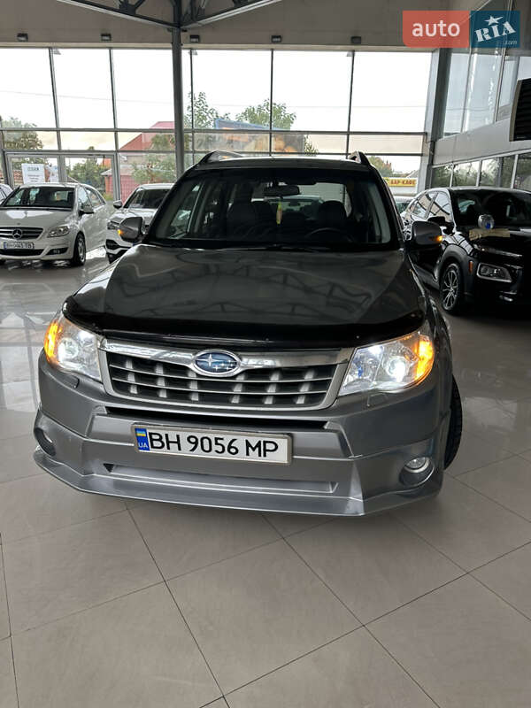 Subaru Forester 2011