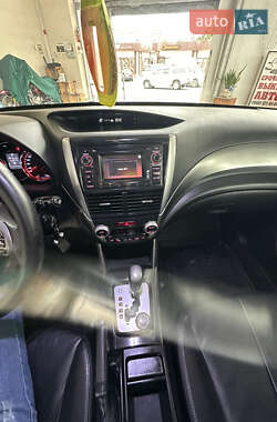 Внедорожник / Кроссовер Subaru Forester 2011 в 