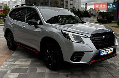 Внедорожник / Кроссовер Subaru Forester 2024 в 
