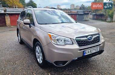 Внедорожник / Кроссовер Subaru Forester 2014 в 