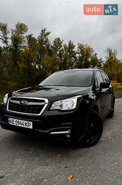 Позашляховик / Кросовер Subaru Forester 2017 в Дніпрі