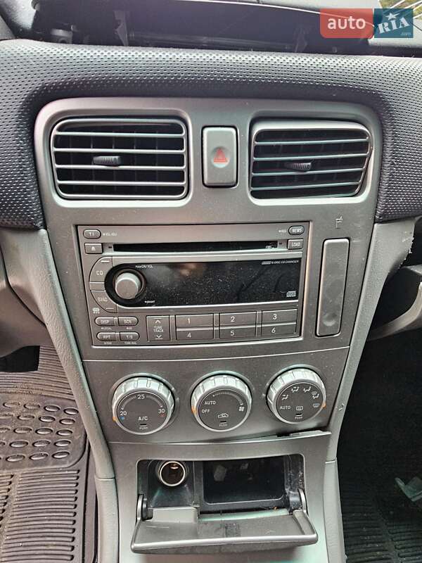 Внедорожник / Кроссовер Subaru Forester 2005 в Киеве