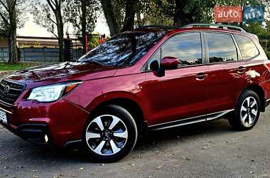Внедорожник / Кроссовер Subaru Forester 2018 в 
