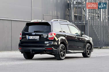 Внедорожник / Кроссовер Subaru Forester 2015 в 