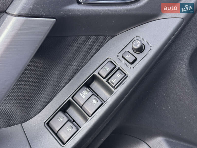 Позашляховик / Кросовер Subaru Forester 2015 в Києві фото 28 Позашляховик / Кросовер Subaru Forester 2015 в Києві