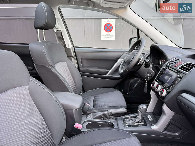 Позашляховик / Кросовер Subaru Forester 2015 в Києві фото 37 Позашляховик / Кросовер Subaru Forester 2015 в Києві