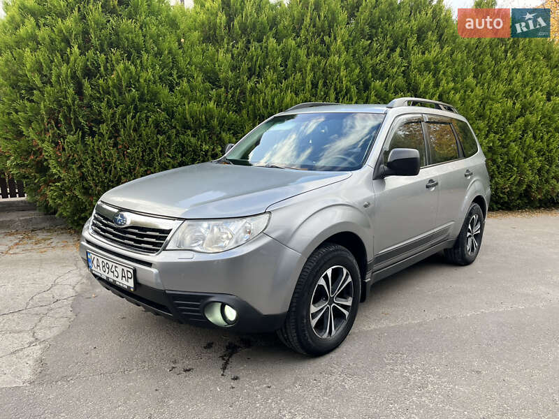 Позашляховик / Кросовер Subaru Forester 2008 в Києві