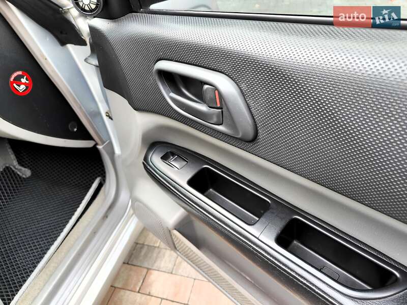 Внедорожник / Кроссовер Subaru Forester 2004 в Киеве фото 49 Внедорожник / Кроссовер Subaru Forester 2004 в Киеве