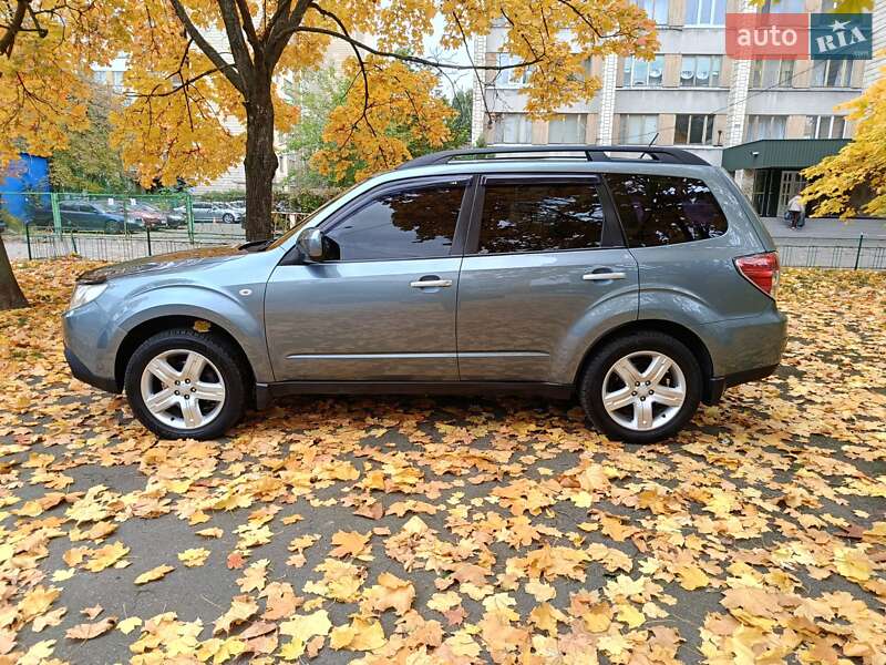 Позашляховик / Кросовер Subaru Forester 2008 в 