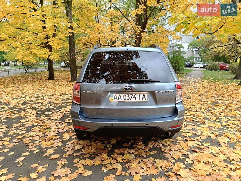 Внедорожник / Кроссовер Subaru Forester 2008 в Киеве