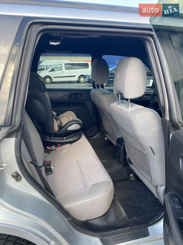 Позашляховик / Кросовер Subaru Forester 2004 в Дніпрі фото 15 Позашляховик / Кросовер Subaru Forester 2004 в Дніпрі